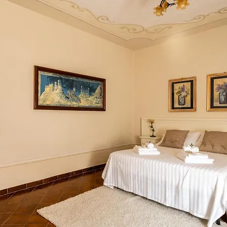 아파트 Borgo Antico *